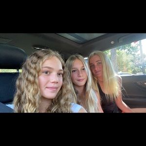 Meet your Posher, Katie